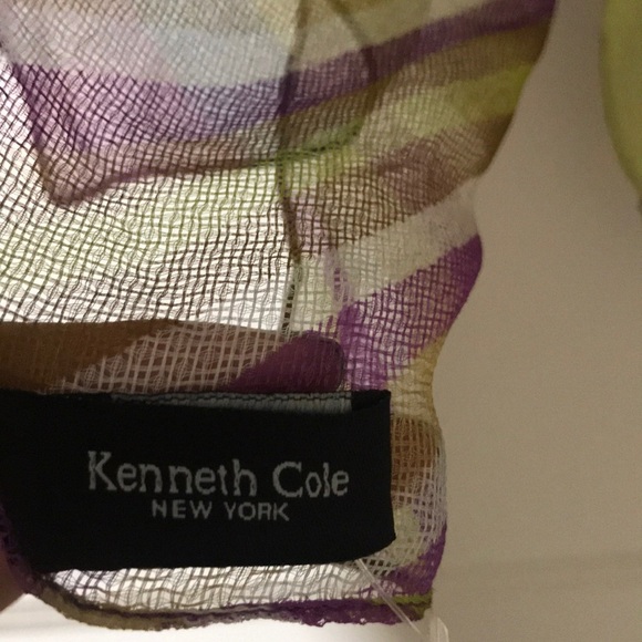 Kenneth Cole fashion scarf - Picture 2 of 4